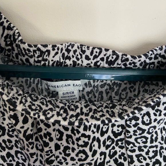 American Eagle High-Waisted Leopard Print Mini Skirt - Picture 10 of 10